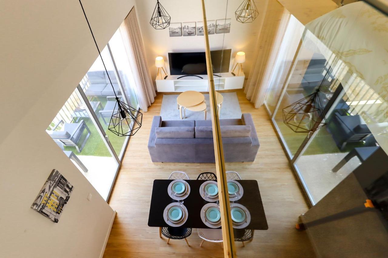 Coutinho Apartment - Modern Ap In The City Centre With Balcony เวียนา โด กัสเตโล ภายนอก รูปภาพ